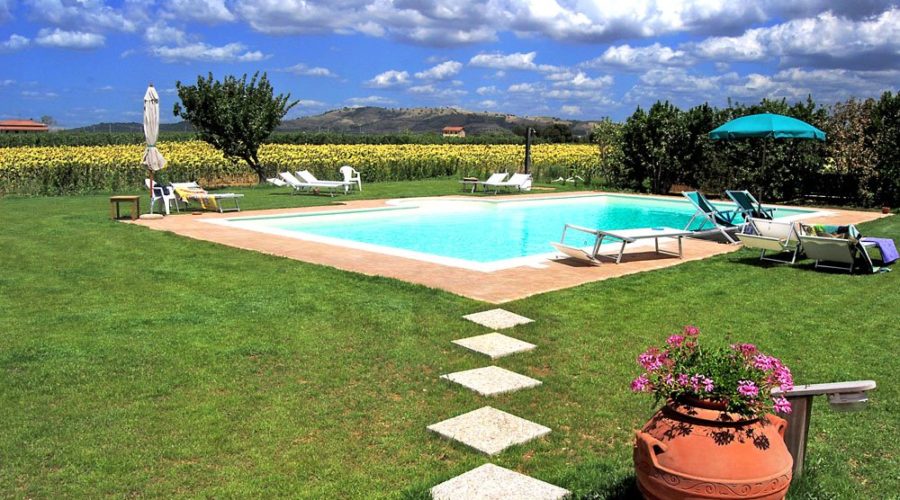 podere cirene agriturismo marina di alberese con ristorante e piscina